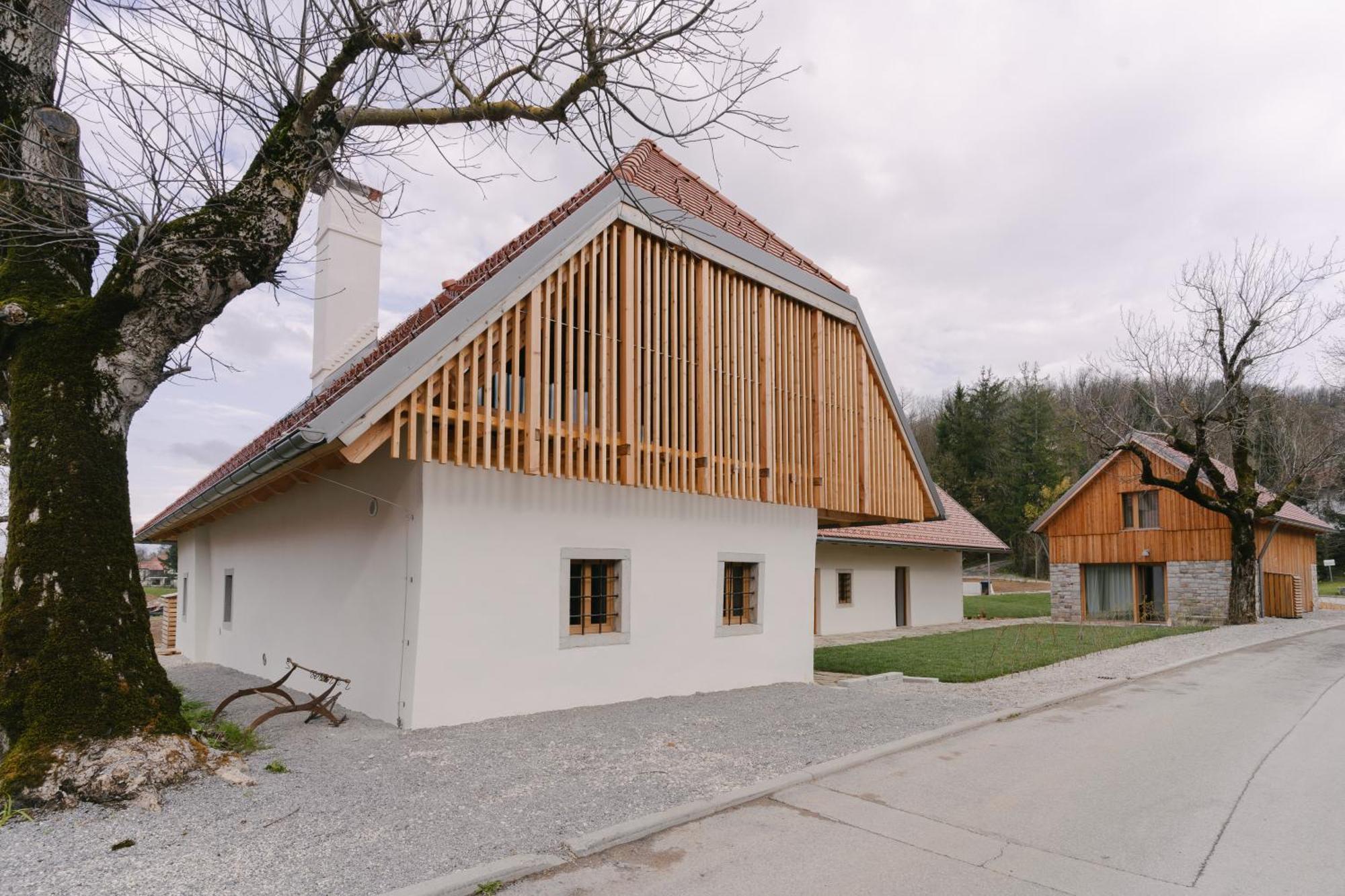 Pira Hotel Postojna Zimmer foto